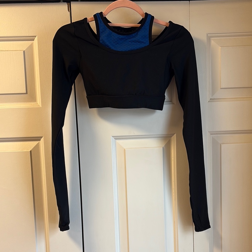 MPG Black and Blue Long Sleeve Top